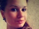 Adeline_Hot