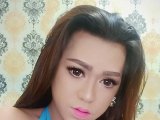 XcluSiVeGiRL