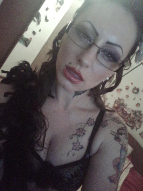 hotred69xxx TOP custom pic 1