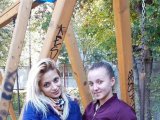 2nutsgirls